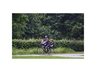 LEISURE WHEELS Rear Seat U-ME Easy Fix - Suzume Grey / Bincho Black click to zoom image