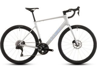 CUBE ATTAIN C:62 SLX 2026