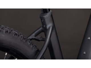 CUBE Reaction Hybrid Pro 800 click to zoom image