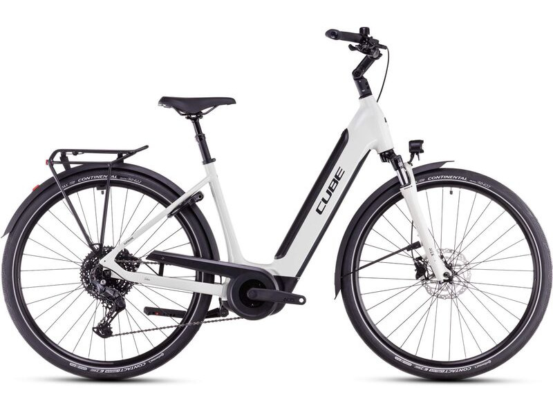 CUBE Supreme Hybrid One 500 click to zoom image