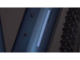 CUBE Reaction Hybrid Performance 600 click to zoom image