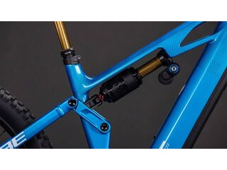 CUBE Stereo Hybrid One77 Hpc At 800 click to zoom image