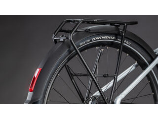 CUBE Supreme Hybrid Comfort One 600 click to zoom image