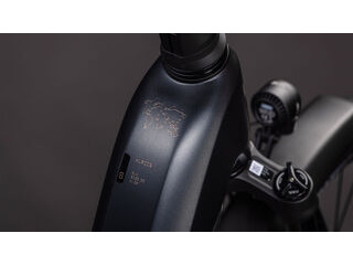 CUBE Nuride Hybrid Slx 800 click to zoom image