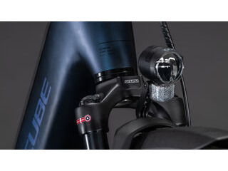 CUBE Supreme Hybrid Deluxe One 600 click to zoom image