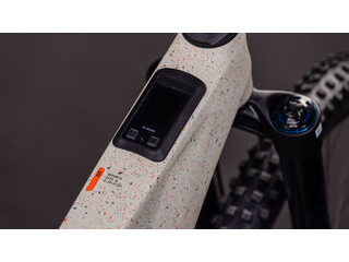 CUBE Ams Hybrid One77 C:62 Super Tm 600x click to zoom image