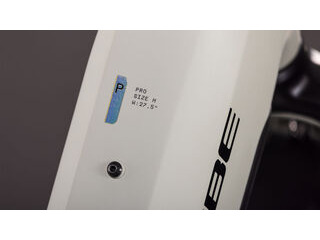 CUBE Reaction Hybrid Pro 800 Fe click to zoom image