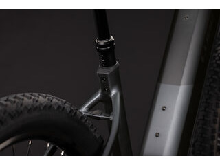 CUBE Reaction Hybrid Race 800 Slabgrey/chrome click to zoom image