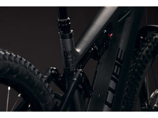 CUBE Stereo Hybrid One77 Hpc Slx 800 click to zoom image