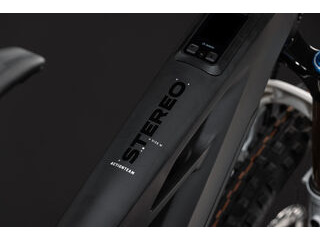 CUBE Stereo Hybrid One77 Hpc At 800 Carbon/white click to zoom image