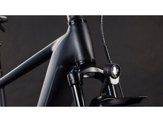 CUBE Kathmandu Hybrid Pro 800 click to zoom image