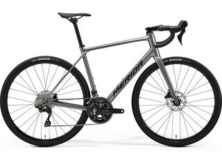 MERIDA Scultura Endurance 400 - Gunmetal Grey (Black) - MY26 2026