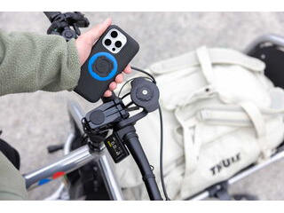 QUADLOCK MOUNTING SYSTEM QL Accessory WP Charge Head click to zoom image