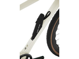 MEGAMO West 10 click to zoom image