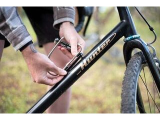 KNOG Scout Bike Alarm and Finder click to zoom image